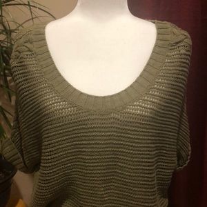 American Eagle Outfitters cropped sweater size M